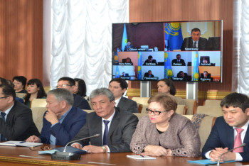 Фотография к новости: Госслужащие в отдаленных городах будут проходить аттестацию по видеоконференцсвязи (ФОТО)