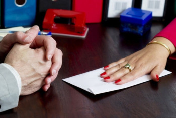 Фотография к новости: Вакансии в образовании «озолотили» кызылординских мошенников