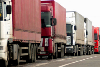 Фотография к новости: Кыргызстану разрешен ввоз в РК мясо-молочных товаров всеми видами транспорта