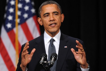 Фотография к новости: Барак Обама не смог сдержать слез во время прощальной речи (ВИДЕО)