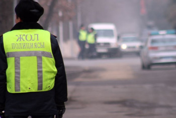 Фотография к новости: Стрелявшего в Павлодаре ищет полиция трех областей