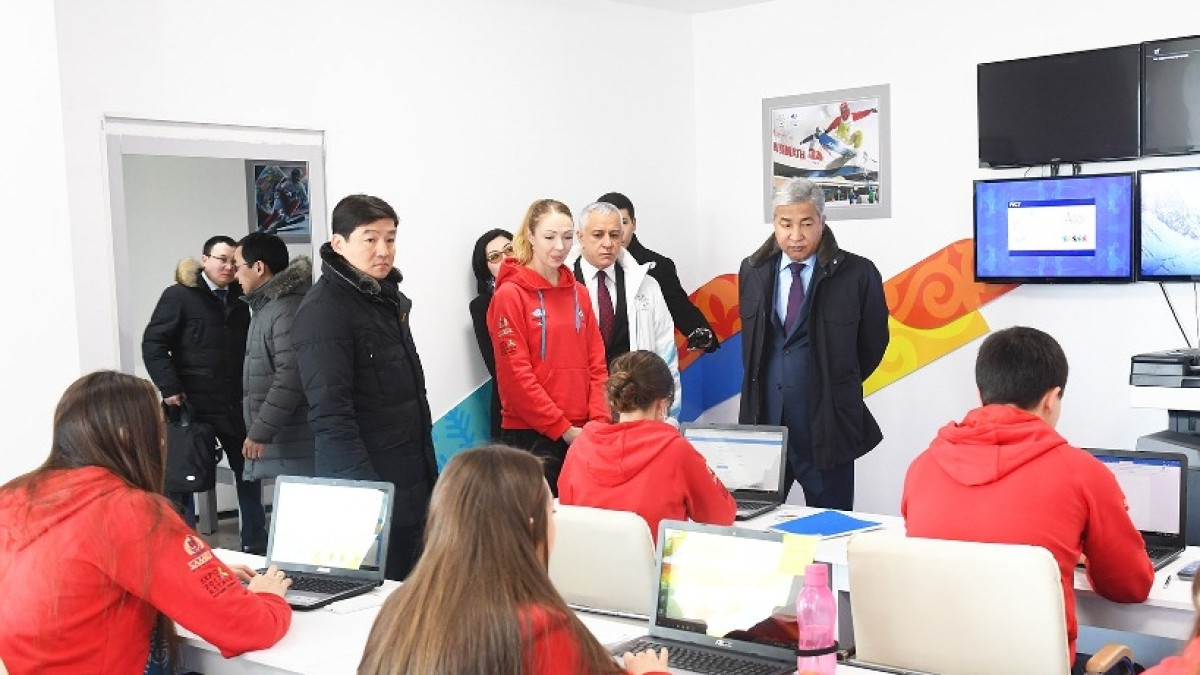 Акиму Алматы поручили продумать движение транспорта во время Универсиады