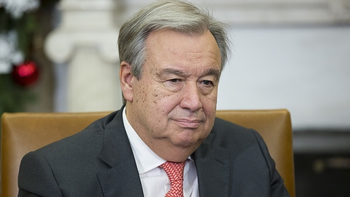 © EPA/MICHAEL REYNOLDS 