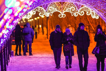 Новогодние поздравления от казахстанцев (ВИДЕО)