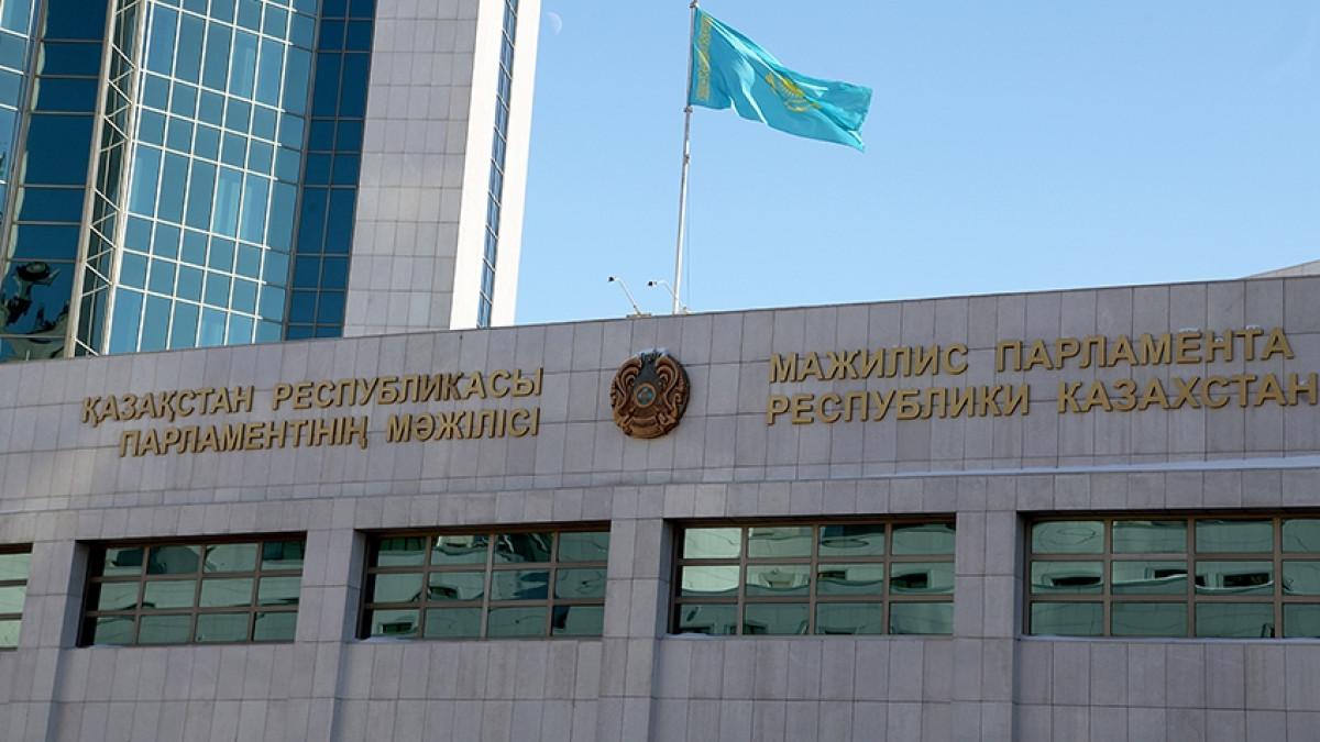 Мажилис парламента РК подвел итоги уходящего года