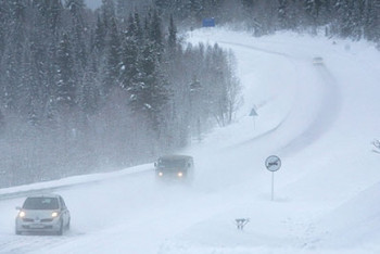 Фотография к новости: Штормовое предупреждение объявлено в нескольких областях Казахстана