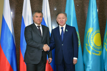 Фотография к новости: Н.Нигматулин и Спикер Госдумы России высказались за расширение межпарламентского сотрудничества