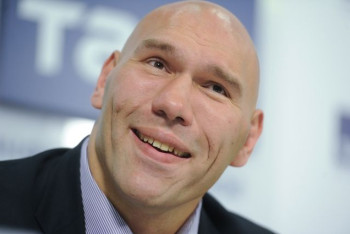 Фотография к новости: Валуев высказался о трилогии Головкин - "Канело"