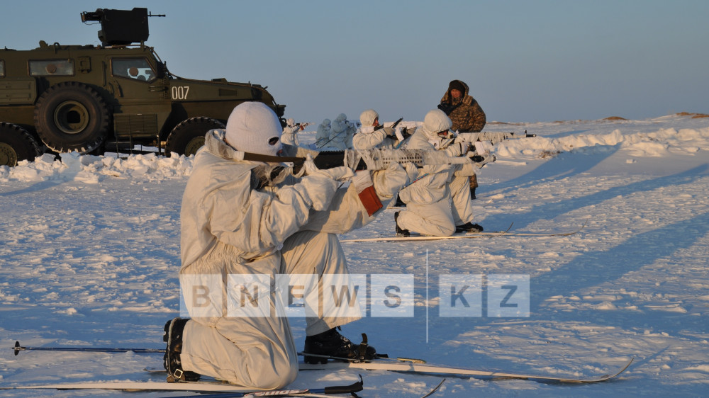 Вооруженные силы РК проводят испытания новой военной техники 