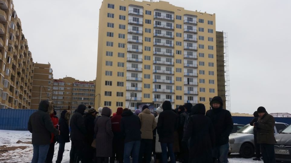 Находящийся под следствием застройщик умудряется дважды продавать квартиры