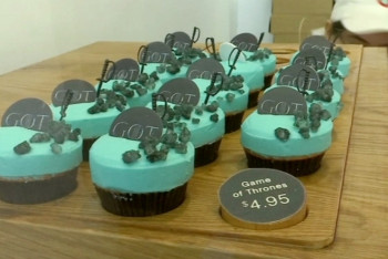 Фотография к новости: Пирожные в стиле "Игры престолов" подают в Нью-Йоркских кафе  