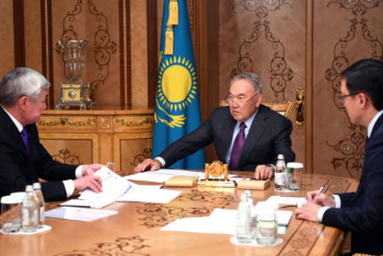 Фотография к новости: Назарбаев: Социальные расходы составляют почти половину доходов государства