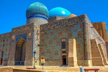 Фотография к новости: Шукеев: Туркестан должен стать центром религии и образования 