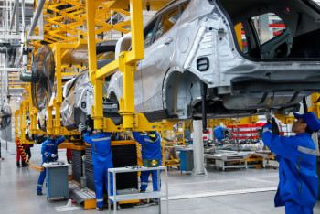 Фотография к новости: ВКО и Костанайская области- главные локомотивы автопрома страны