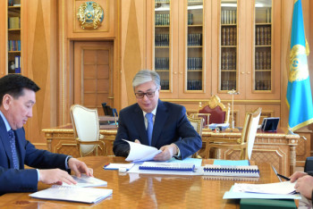 Фотография к новости: Токаев принял председателя правления  "Казмунайгаз" 