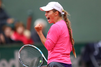 Фотография к новости: Путинцева выиграла самый длинный матч сезона WTA