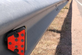 Фотография к новости: Заряжающиеся от солнца катафоты впервые появились на дорогах Казахстана 