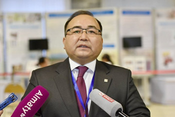 Фотография к новости: Главу центра тестирования Рамазана Алимкулова арестовали на 2 месяца 