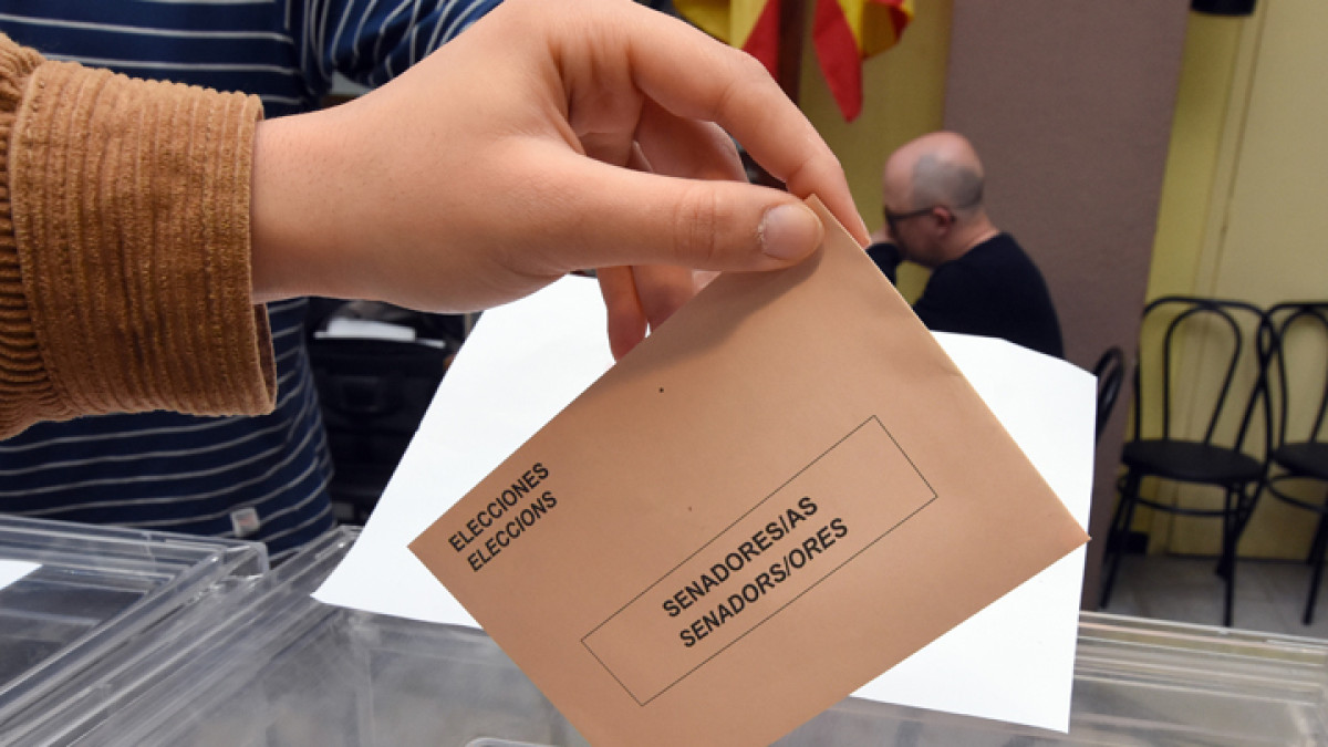 В Испании и Греции пройдут выборы