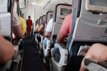 Фотография к новости: 24-летнего британца-дебошира авиарейса Лондон - Нур-Султан наказали штрафом