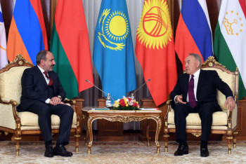 Фотография к новости: Назарбаев: Между Казахстаном и Арменией всегда были добрые отношения