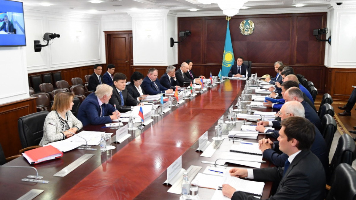 Аскар Мамин избран председателем Совета Евразийского банка развития