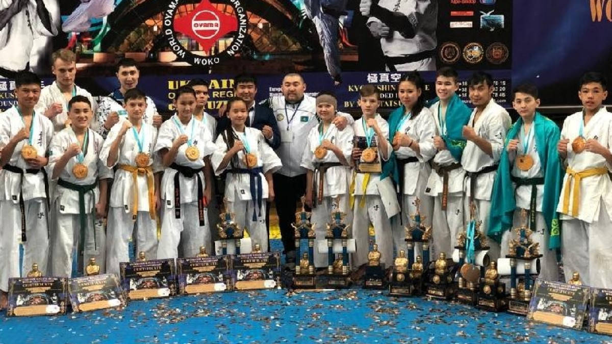 Казахстанские каратисты навели шуму в Одессе: 17 медалей в копилке сборной