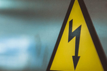 Ребёнка убило током в Алматинской области