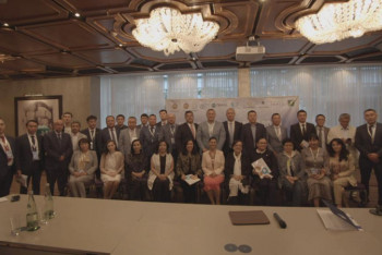 Фотография к новости: В Мюнхене завершился Малый курултай казахов