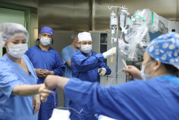 Фотография к новости: Пролежавшему 480 дней в коме малышу из Павлодара проведут операцию