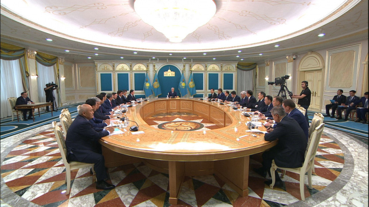 Токаев: Власть должна слушать и слышать народ