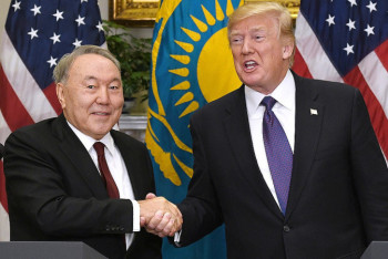 Фотография к новости: Трампу 73. ТРК  опубликовал видео встречи Елбасы и президента США