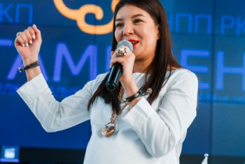 Как стилисты могут влиять на рост легкой промышленности Казахстана обсудили в столице