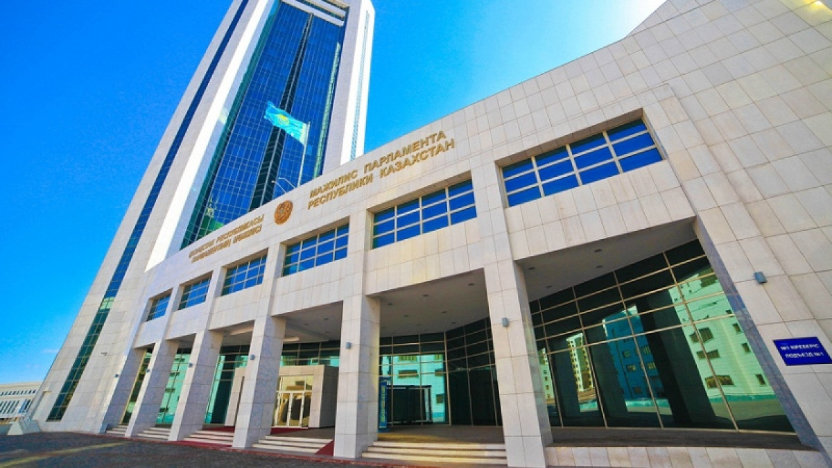 Первые руководители будут нести ответственность за коррупцию подчинённых 