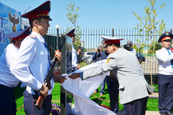 В Карагандинской области открыли обелиск погибшим на службе полицейским