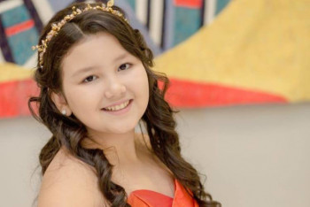 Фотография к новости: Школьница из Алматы выступит с песней в Карнеги-холле в Нью-Йорке