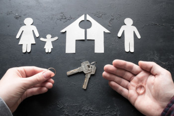 Разводящихся для получения АСП многодетных родителей будут лишать выплат