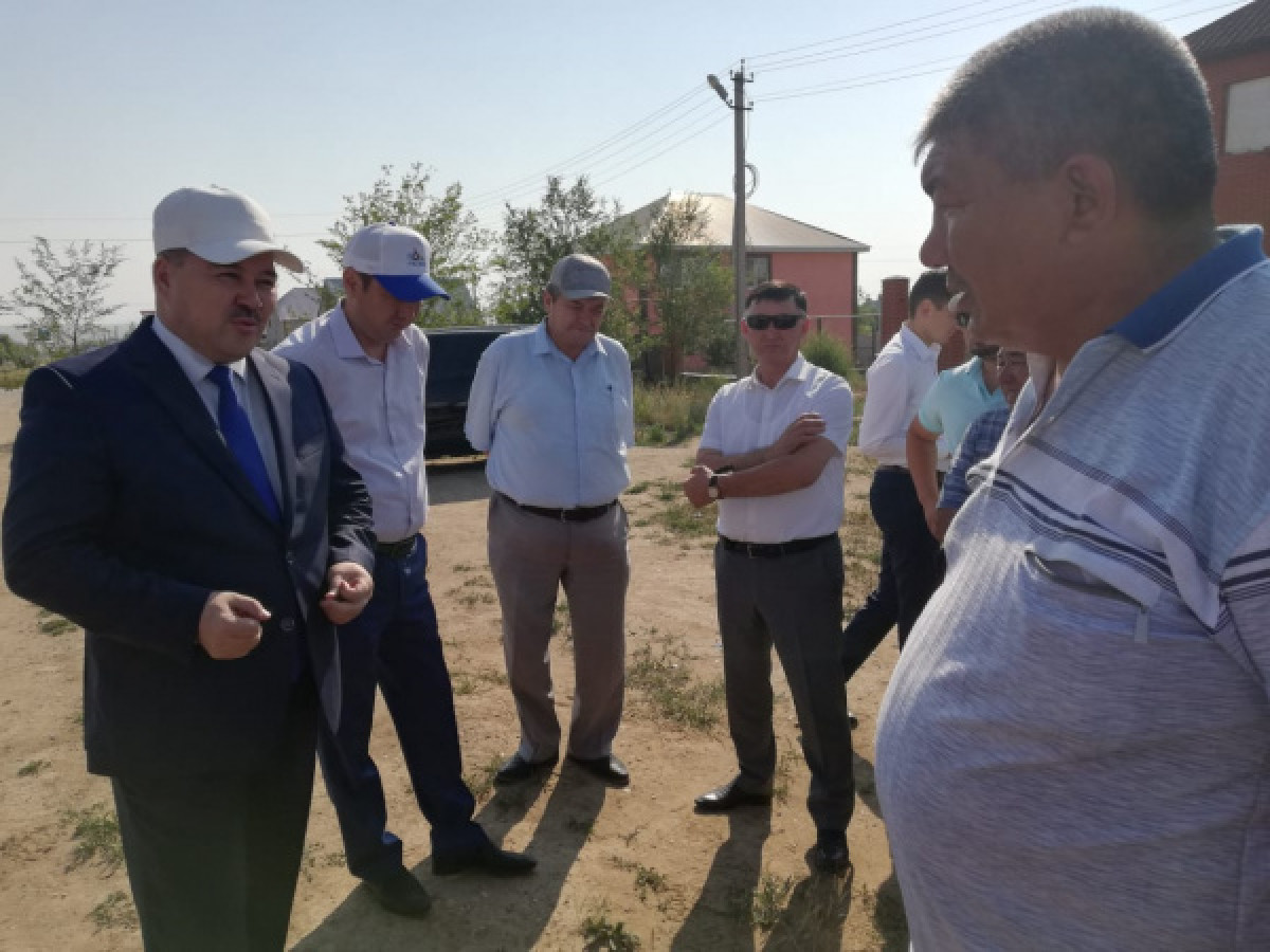 Жители села близ Актобе жалуются на дефицит воды