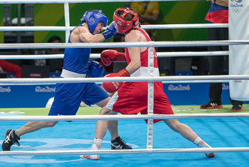 Фотография к новости: МОК утвердил лишение международной ассоциации бокса статуса признания