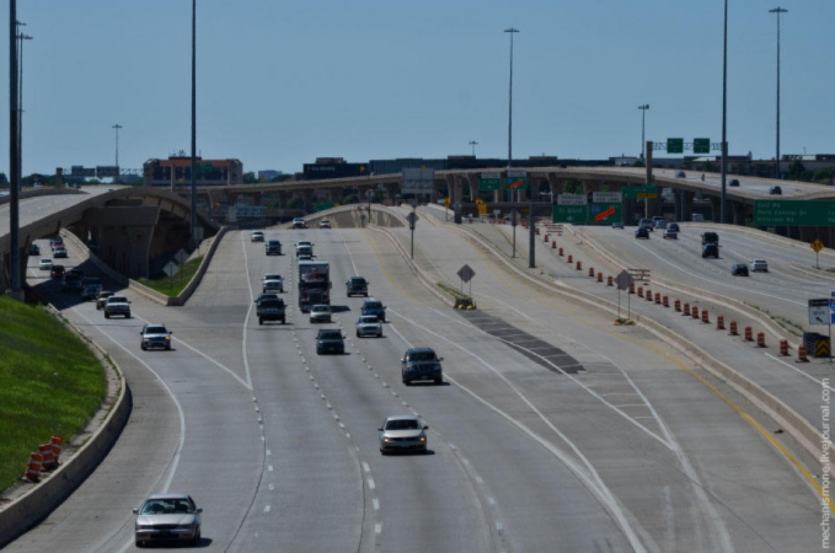 В Казахстане будут строить "резиновые" дороги