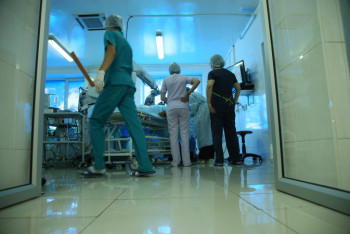 Доставленный в Нур-Султан из Арыси ребенок находится в реанимации