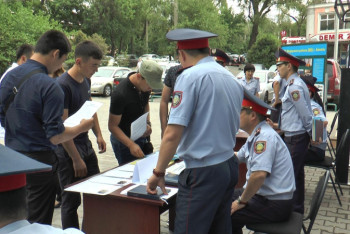 Фотография к новости: Ярмарка вакансий как один из способов устроиться на службу в полиции