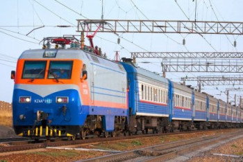 10 поездов изменили маршруты в связи с ЧП в Арыси