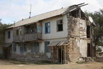 Фотография к новости: Ветхое жилье идет под снос в Павлодаре