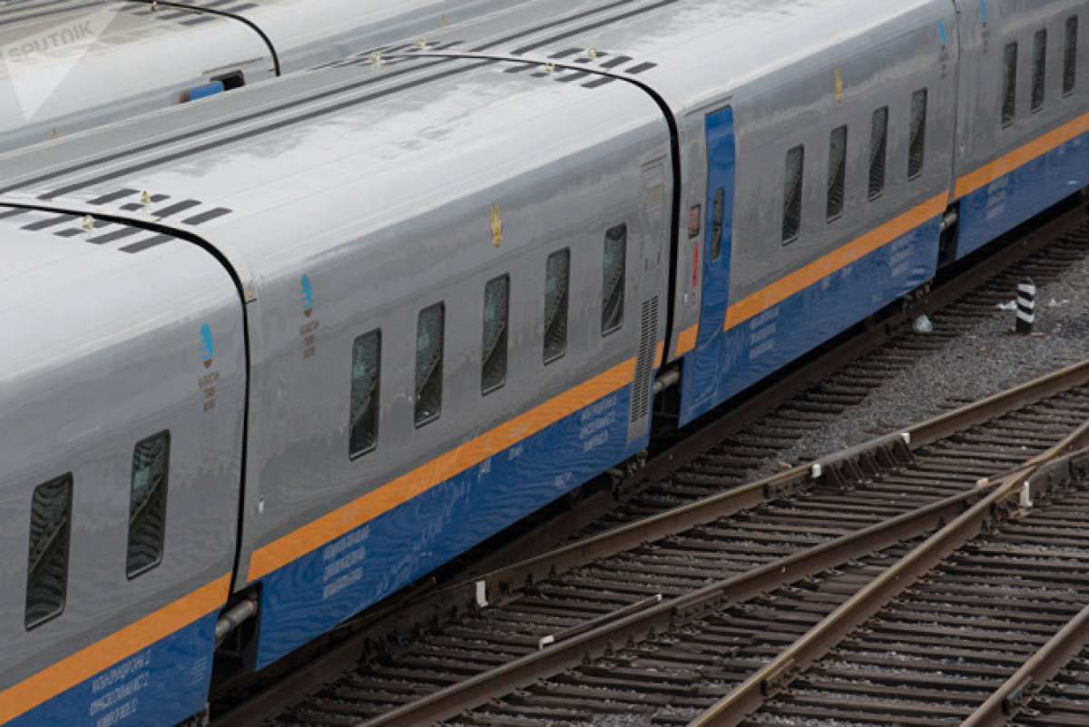  В Казахстане для борьбы с перекупщиками запущена система продажи ж/д билетов 