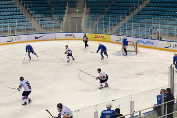 Фотография к новости: Команда Казахстана по хоккею разгромила Южную Корею в товарищеском матче