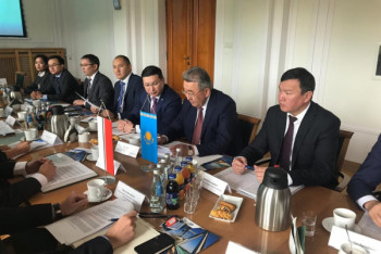 Фотография к новости: Вдвое вырос объем перевозок через Транскаспийский маршрут