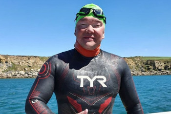 Фотография к новости: Казахстанец рассказал о том, как переплыл Ла-Манш