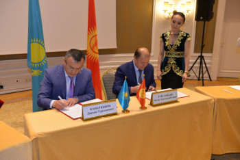 Фотография к новости: Тюремные службы Казахстана и Кыргызстана договорились сотрудничать