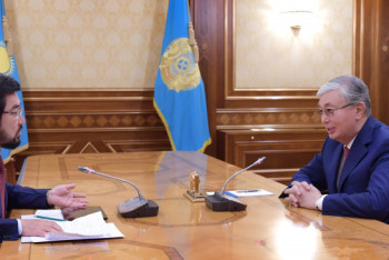 Фотография к новости:  Касым-Жомарт Токаев принял депутата Бекболата Тлеухана